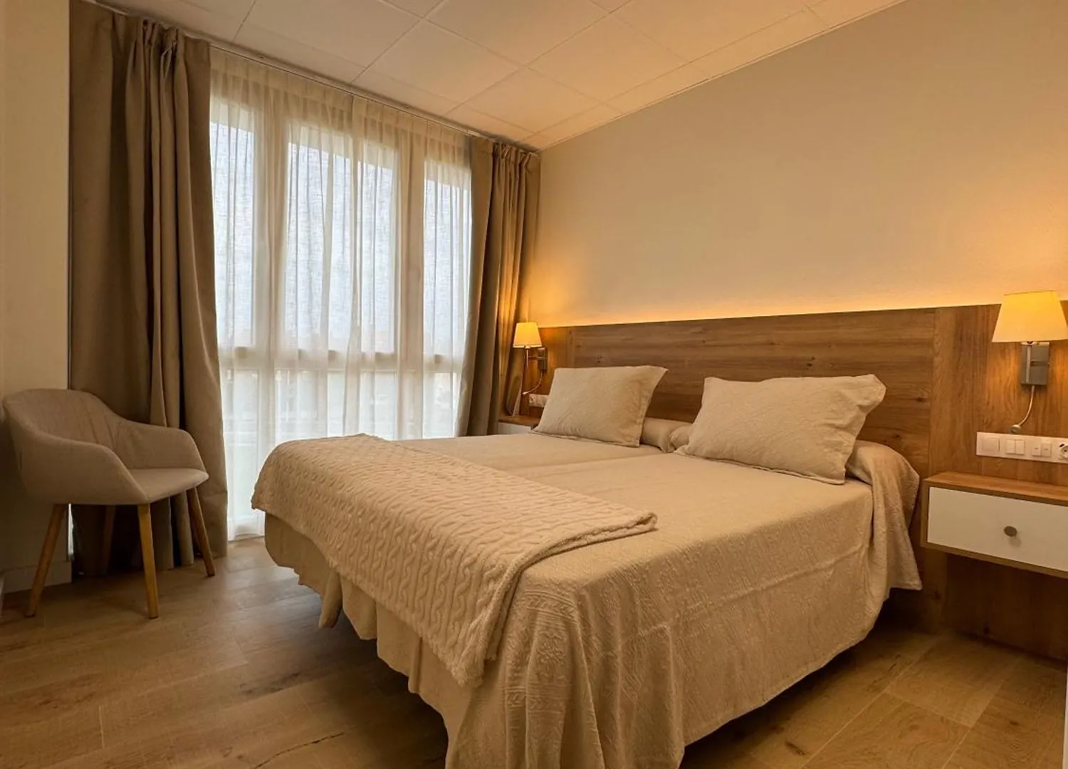 Apartamentos Villa Alemar Playa De Somo 0*,